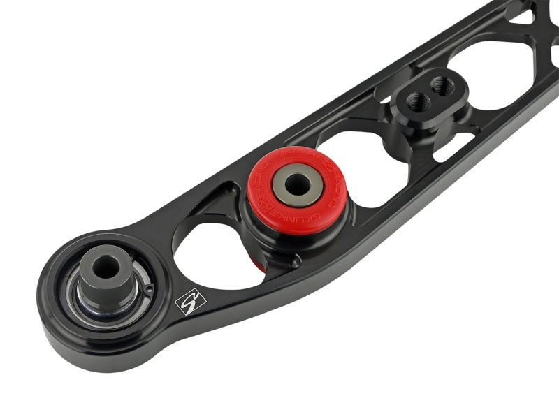 Load image into Gallery viewer, Skunk2 Honda/Acura EG/DC Ultra Series Rear Lower Control Arm Set - Black
