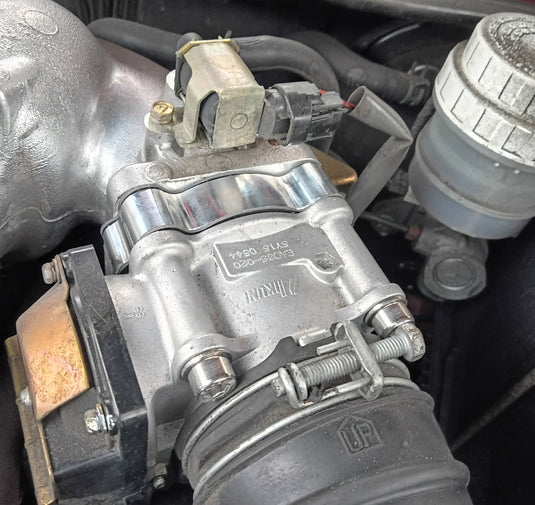 Throttle Body Spacer for Mitsubishi 6G75 Mivec