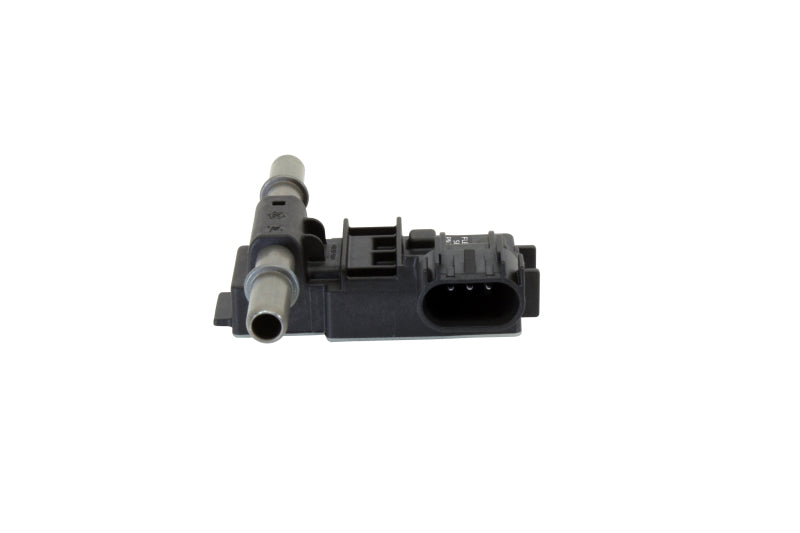 Load image into Gallery viewer, AEM Ethanol Content Flex Fuel Sensor w/ -6AN fittings Kit
